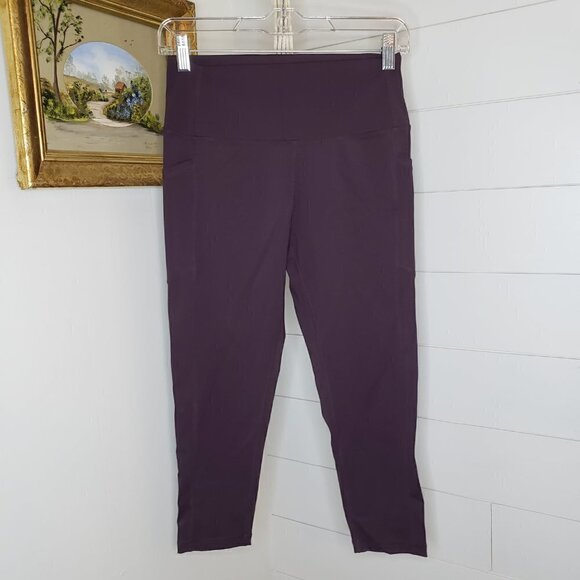 ZYIA Active Brilliant High Rise Pockets Capri Leggings Wine Workout Size 8-10 - Picture 2 of 4